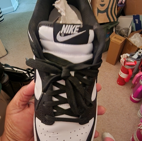 Like new Nike Panda Dunks in box. Women's size 8, Big kids 6.5. - Picture 2 of 4